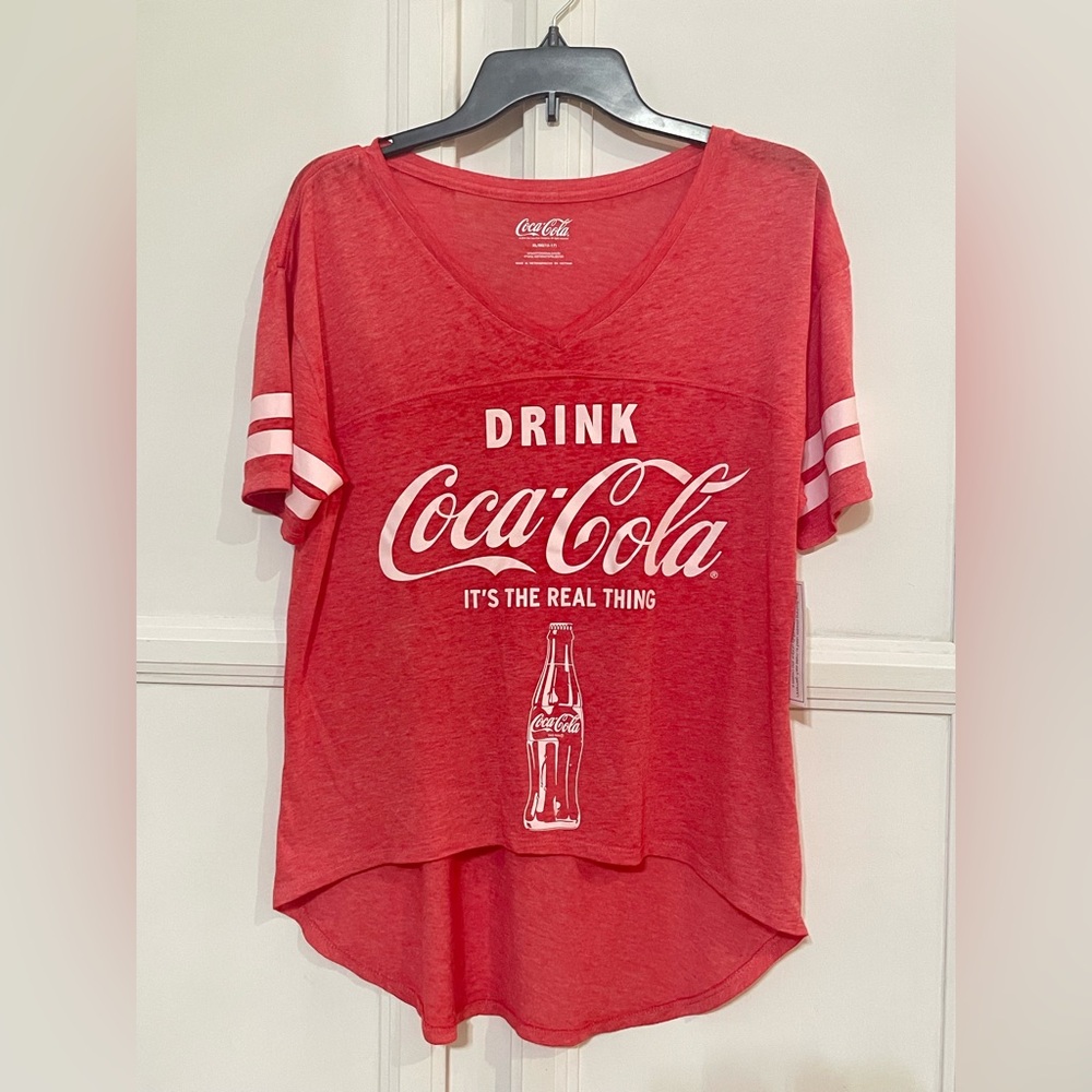 NWT Coca Cola V Neck Stripes Hi‎ Low Burnout T Shirt Top Juniors Women’s XL